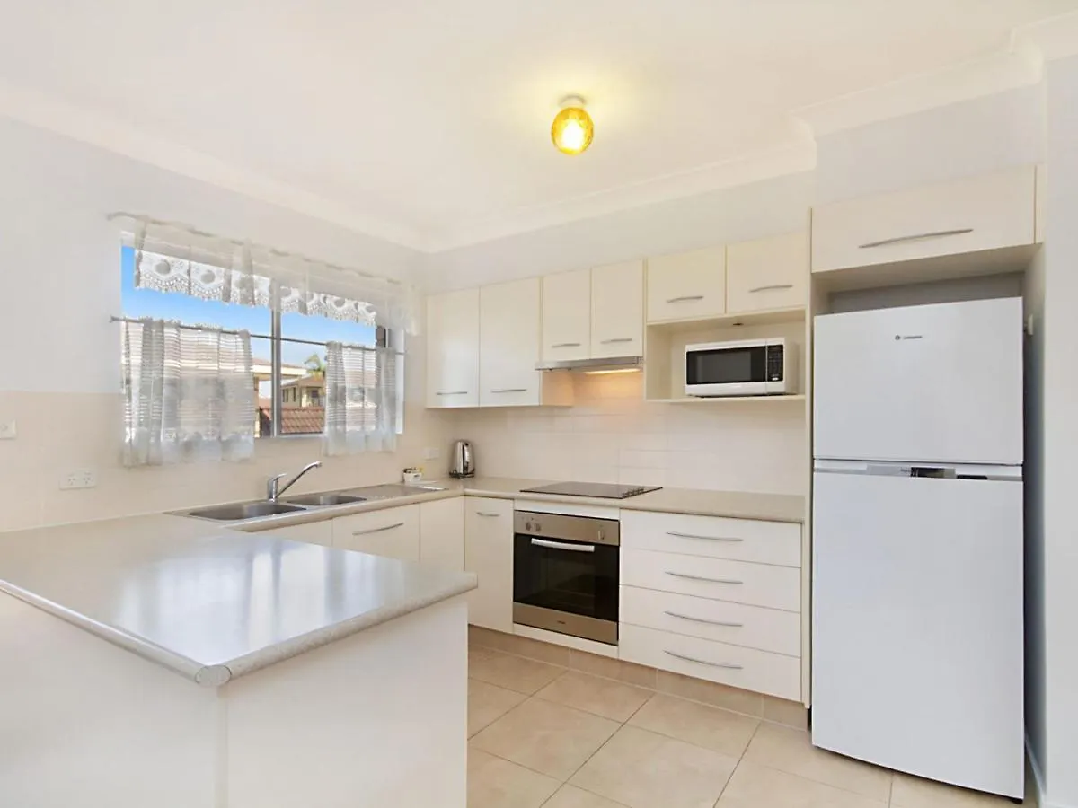 Allamanda Court Unit 6 Tweed Heads Apartment